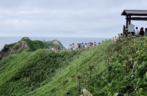 神威岬へ「チャレンカの道」