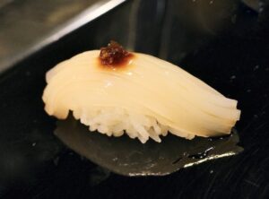 「金寿司」“スルメイカ”の握り