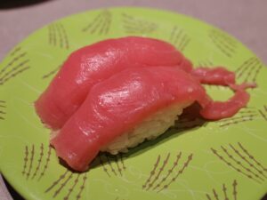 マグロ独特の香りを感じさせます。