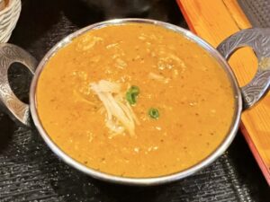 熱々の「チキンカレー」