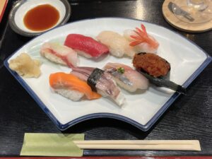 「A」ランチの寿司8貫
