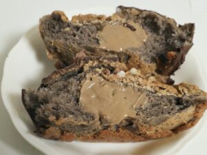 こちらもチョコクリームがたっぷり!
