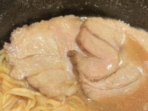 弾力のある「チャーシュー」