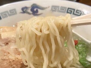 「キトサン」を練り込んだ特注麺