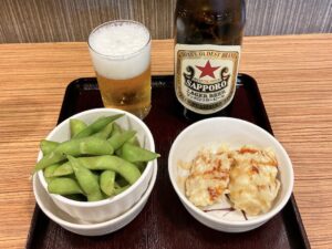 立ちソバ店で「赤星」が飲めます!