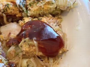 ソースでさらに味わい深く