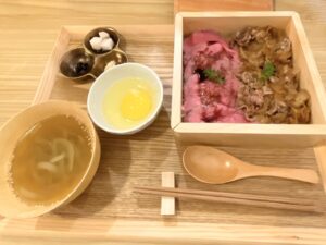 「生卵」はオプションで追加