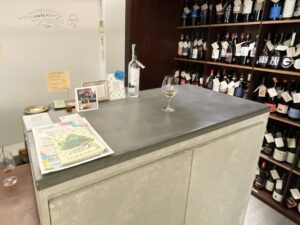 「角打ち・試飲(ちょい飲み)」スペース